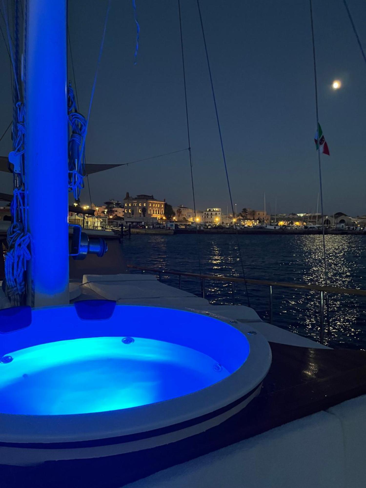Sicily Sea Charter Hande Capo Galera Hotel Palermo Kültér fotó